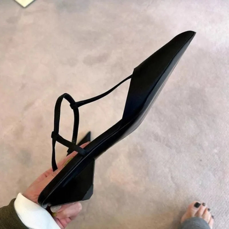 Women’s Pointed Toe Low Heel Pumps