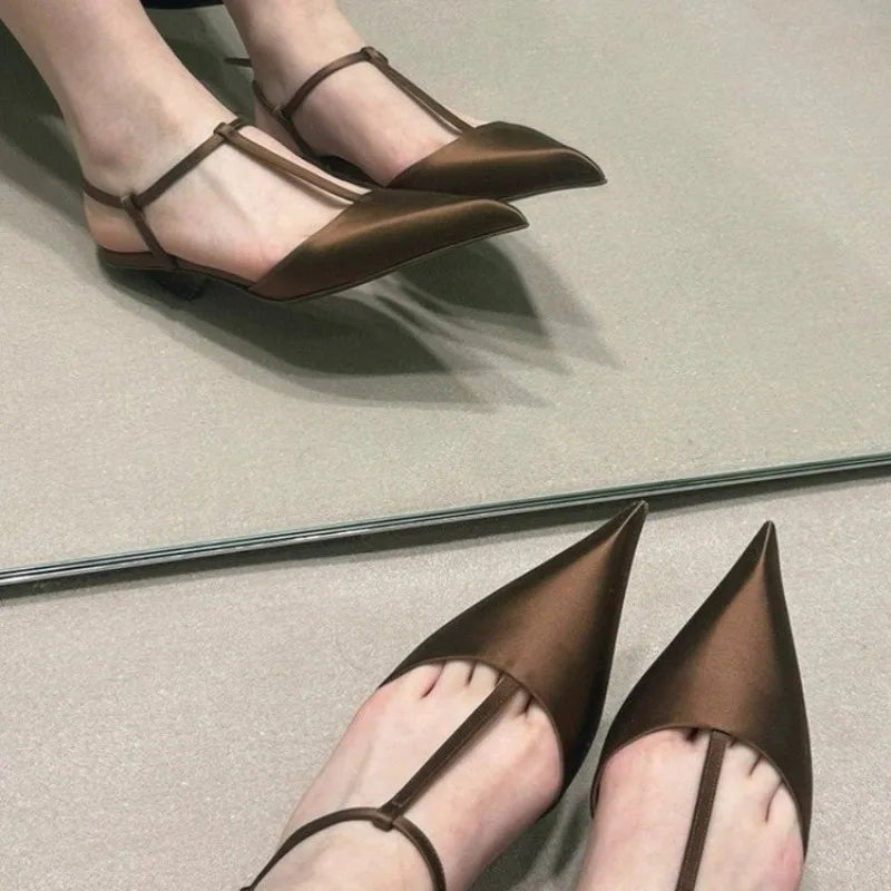 Women’s Pointed Toe Low Heel Pumps